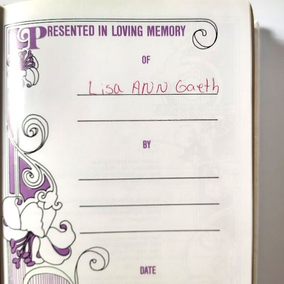 Vintage 1976 Holy Bible Cedar Box Memorial Edition Red Letter Concordance - Picture 6 of 16